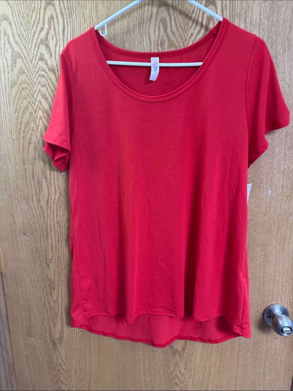 LuLaRoe Red Scoop Neck Short Sleeve Top